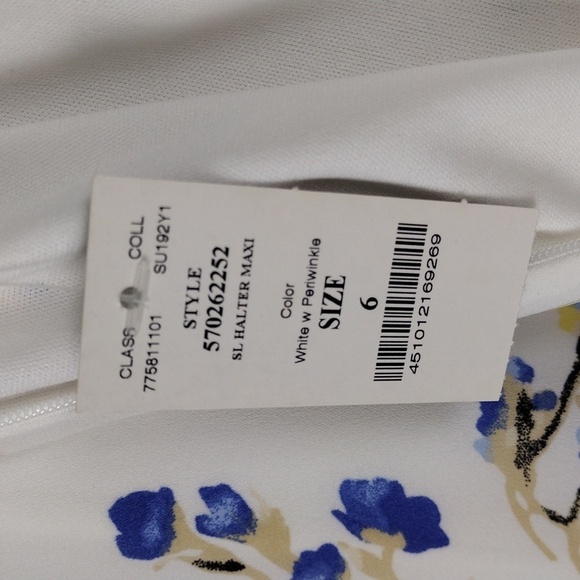 White House Black Market White Periwinkle Floral Keyhole Front Halter Maxi Dress - Picture 11 of 14